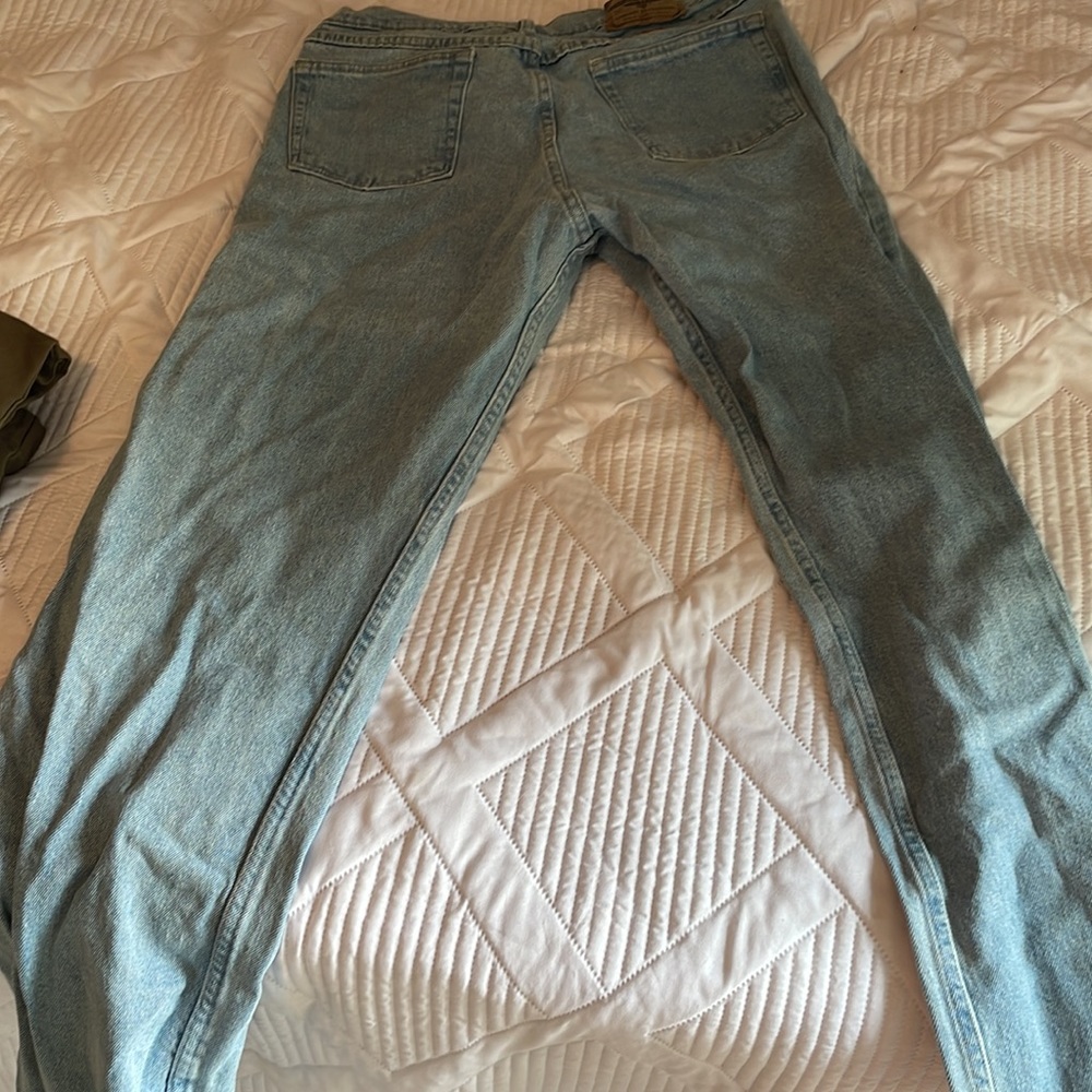 Jeans - Picture 2 of 4
